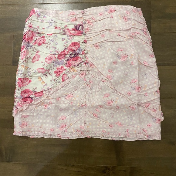 Gorgeous and new for love and lemons skirt🍋🍋 - Picture 1 of 5